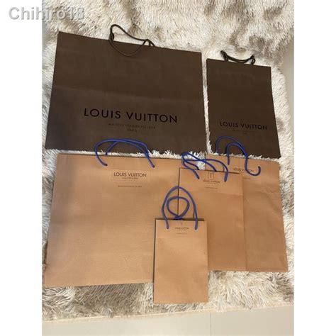 ถุงกระดาษ louis vuitton แท้|ถุงกระดาษ lv louis vuitton แท้ ของแท้ ขนาด 22 x 18 ซม ของแท้.